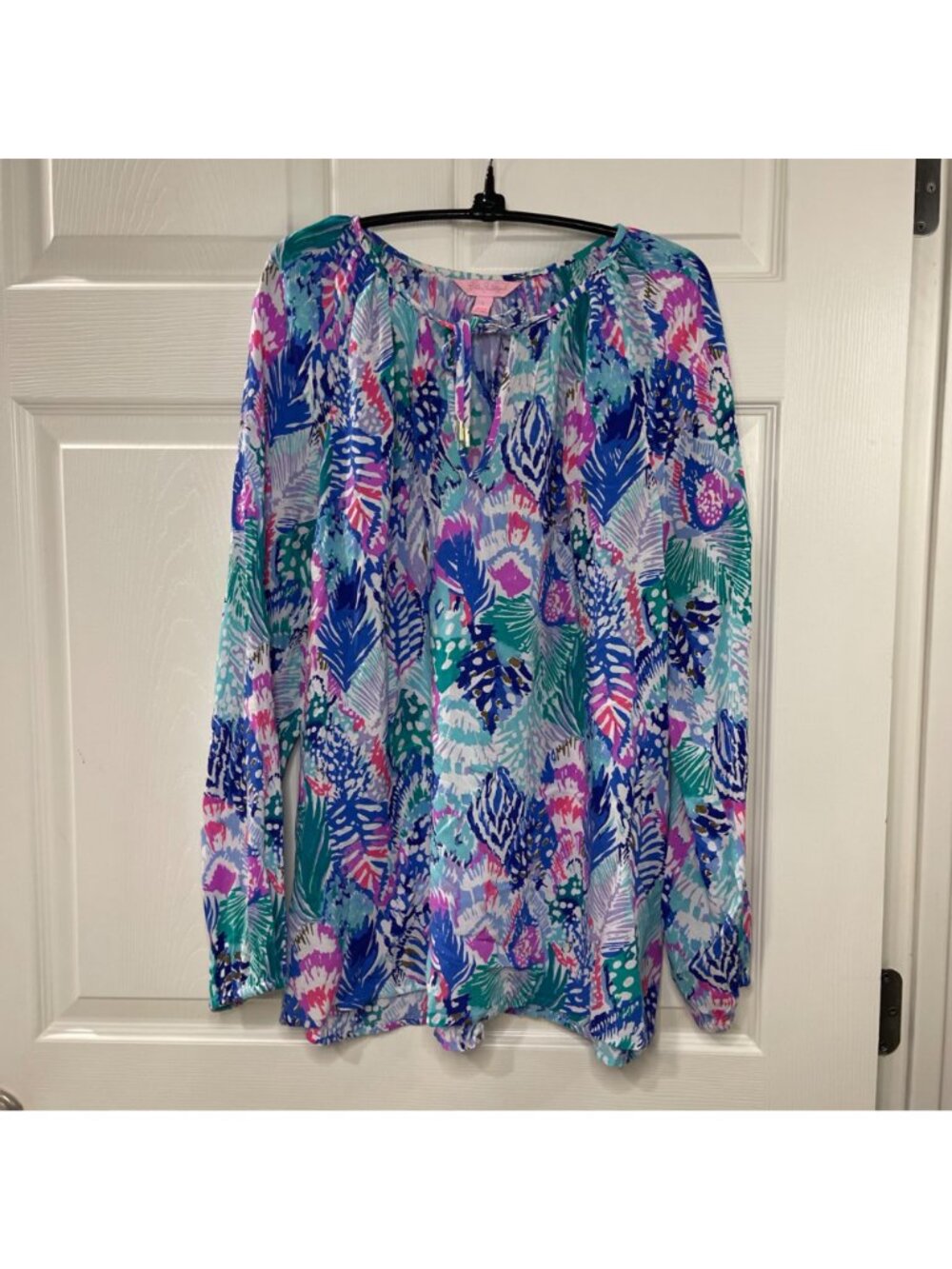 Lilly Pulitzer Willa Tunic Women's Size Large Quill Out Poet Rayon Blouse Preppy - Picture 4 of 10